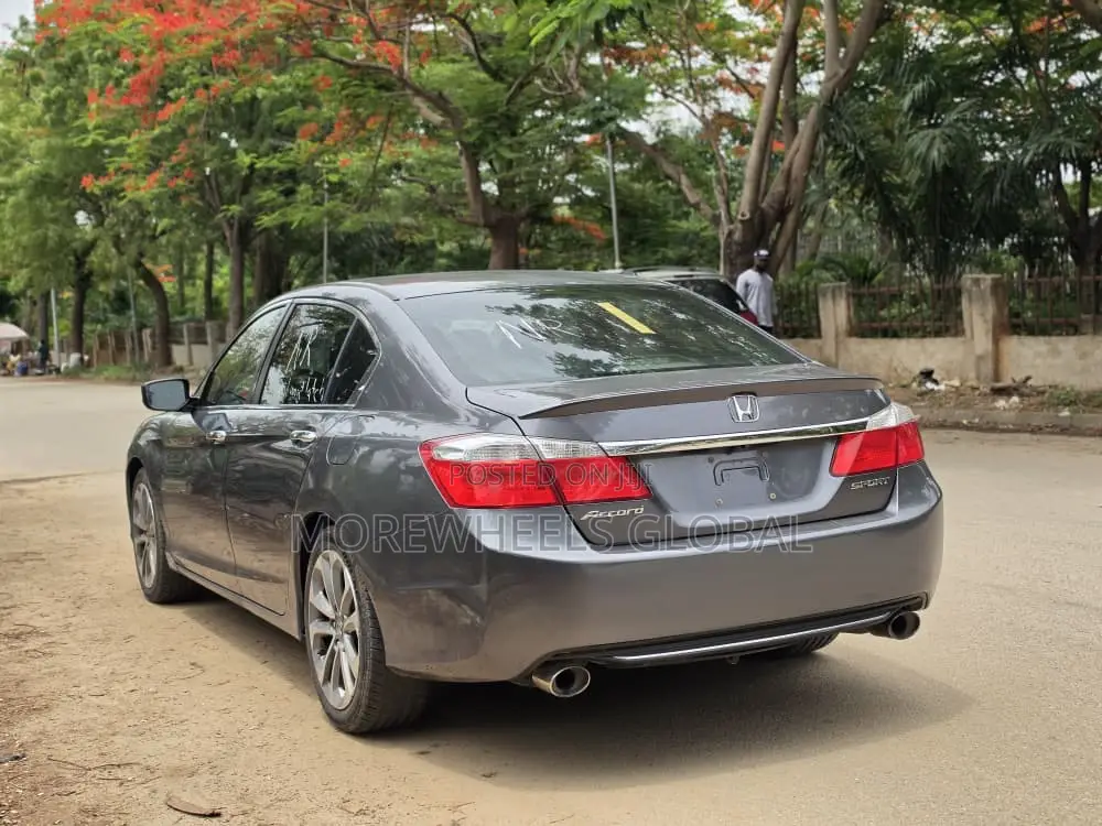 Honda Accord Sport 4dr Sedan (2.4L 4cyl 6M) 2014 Gray