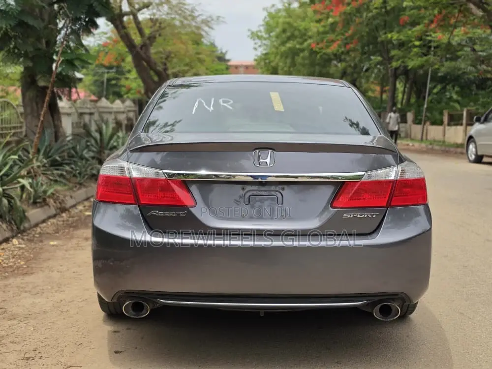 Honda Accord Sport 4dr Sedan (2.4L 4cyl 6M) 2014 Gray