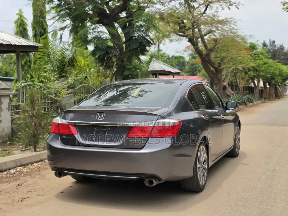 Honda Accord Sport 4dr Sedan (2.4L 4cyl 6M) 2014 Gray