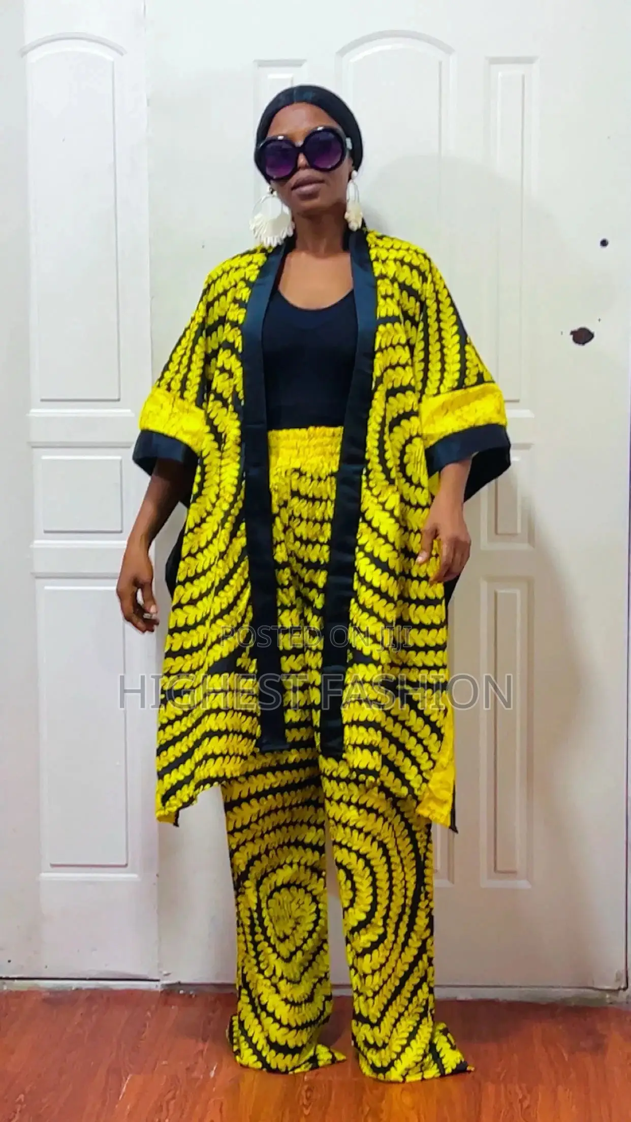 Reversible Jacket And Baggy Pants - Style 982