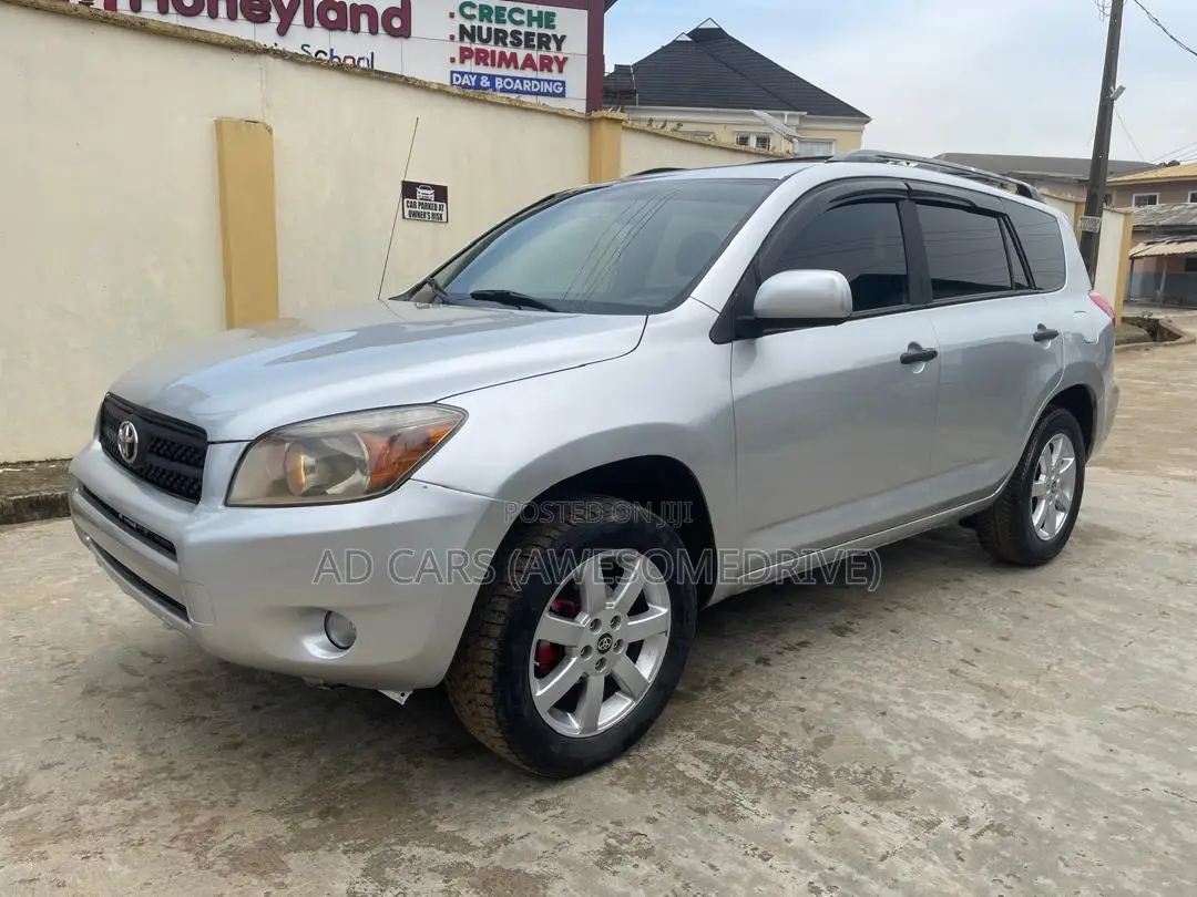 Toyota RAV4 2008 Silver