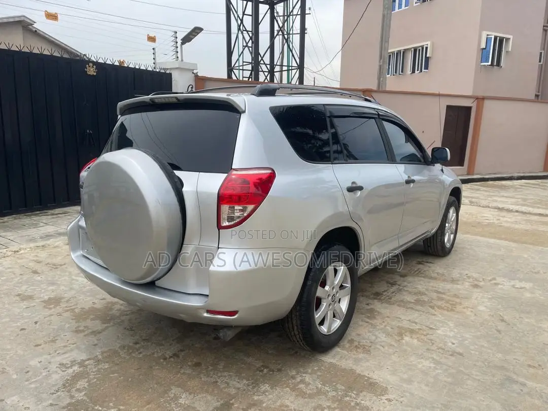 Toyota RAV4 2008 Silver