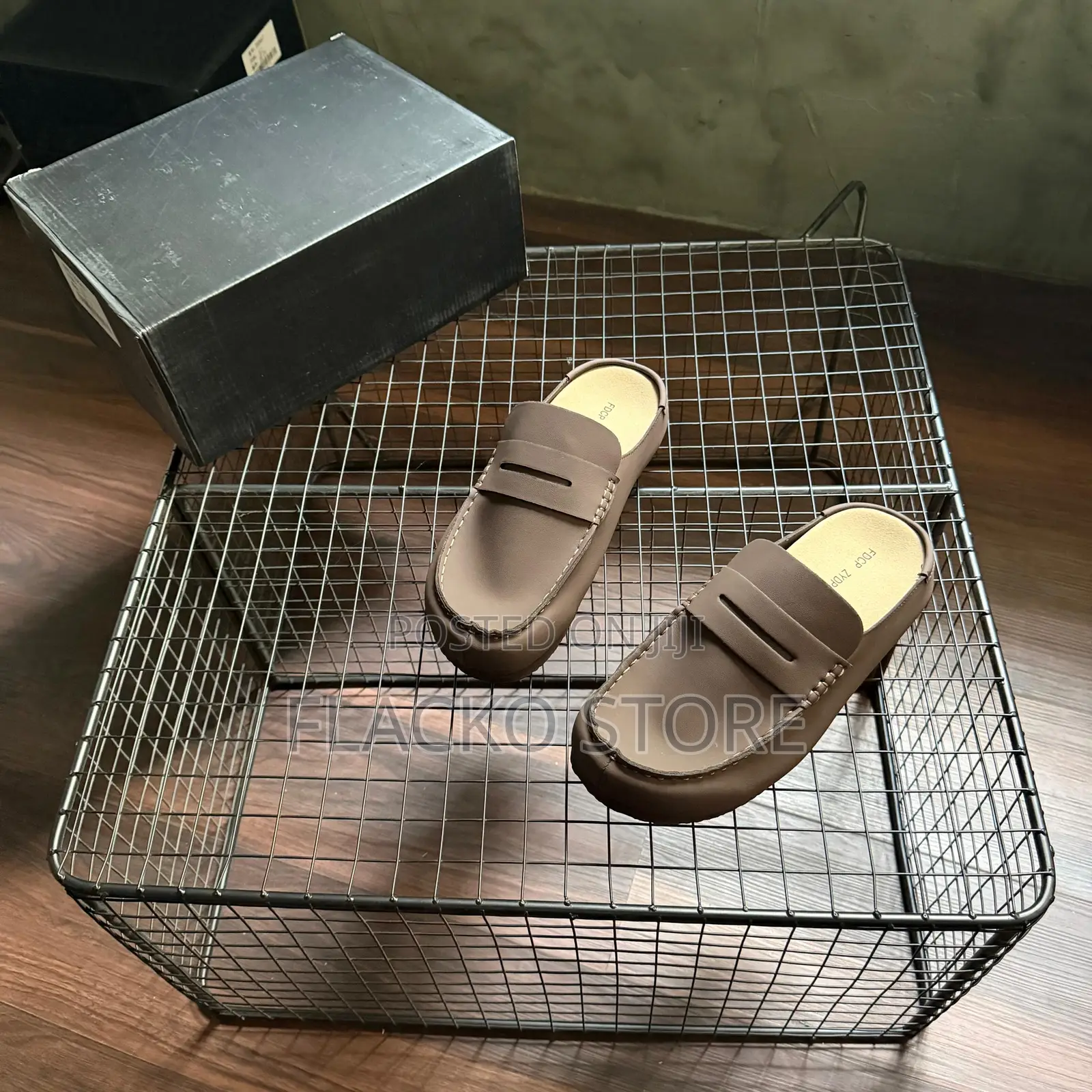 Original FDCP Napple Wrapped Oil Leather Mules