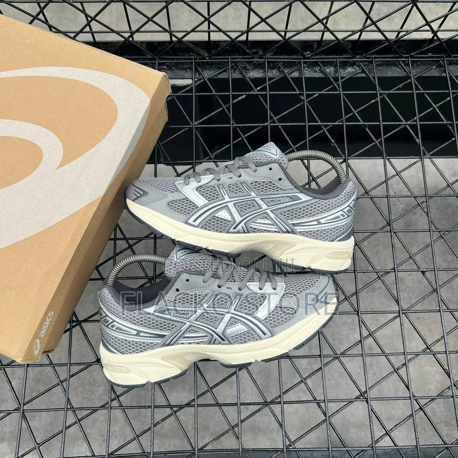 Original Asics Gel-1130 Clay Grey Sneakers