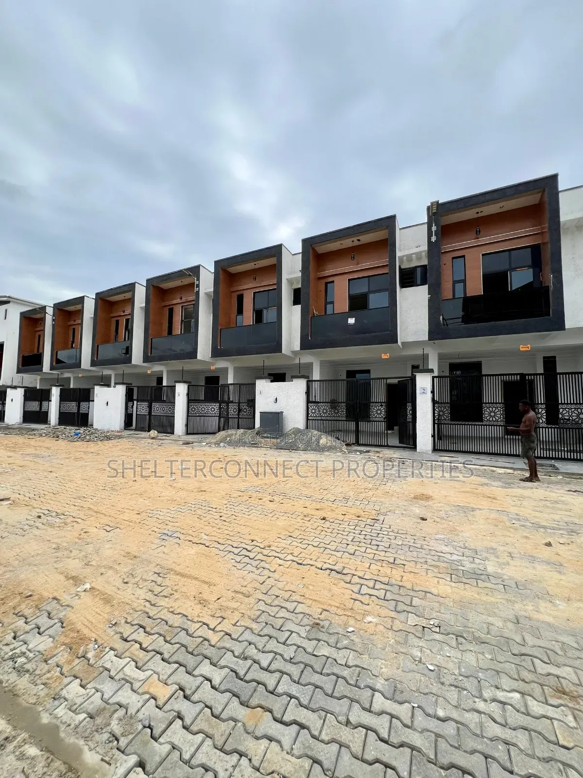 3bdrm Duplex in Ado / Ajah for sale