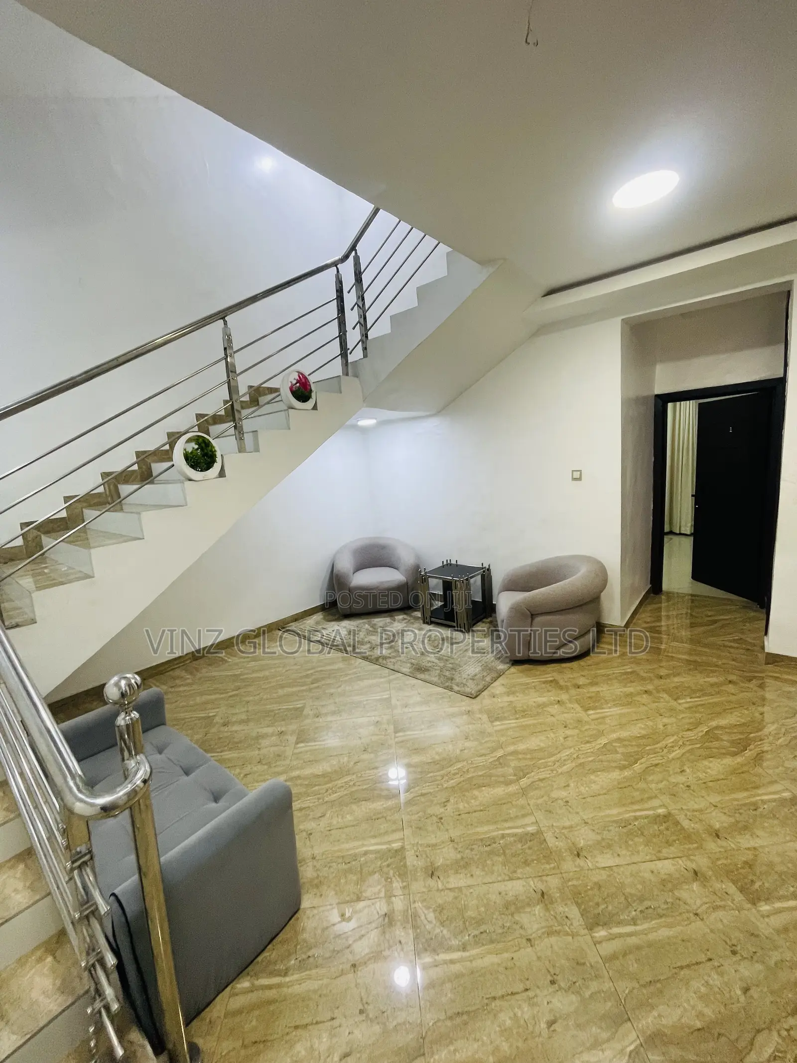 Exquisite 5/4 Bedrom Detached Duplex in a Serene Secured Environment