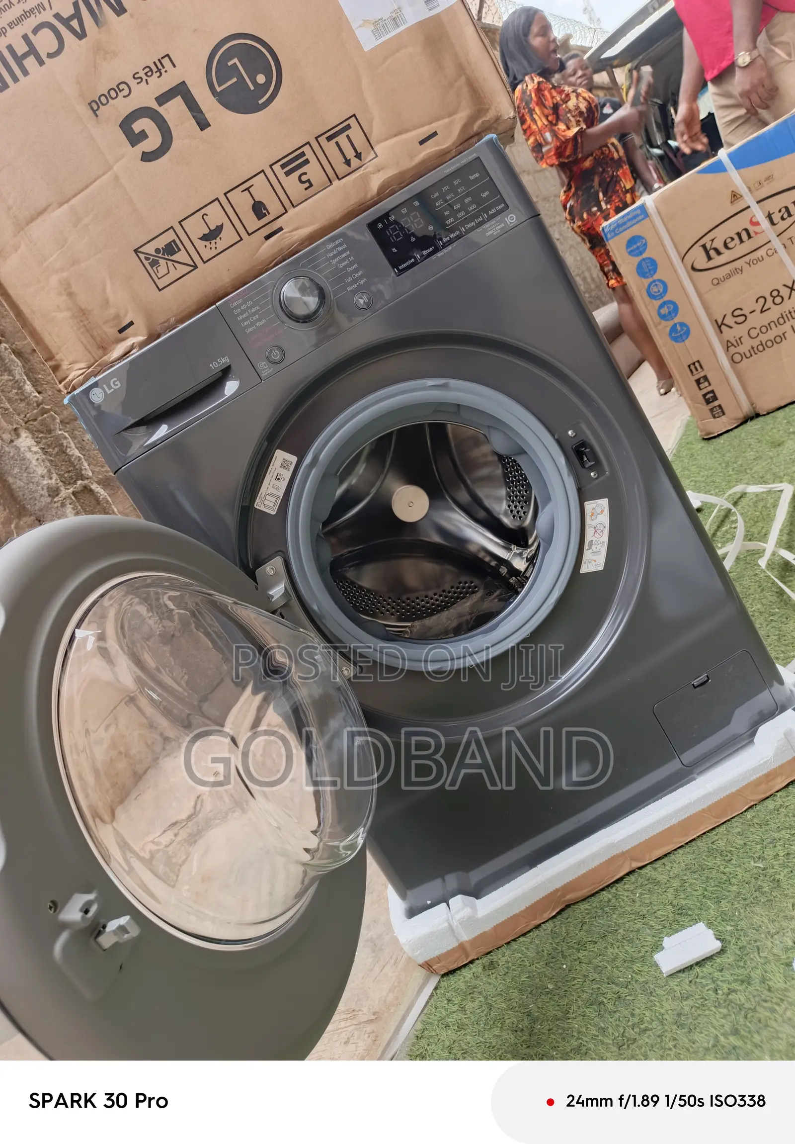 Lg 10.5kg Front Load Washer for Modern Homes