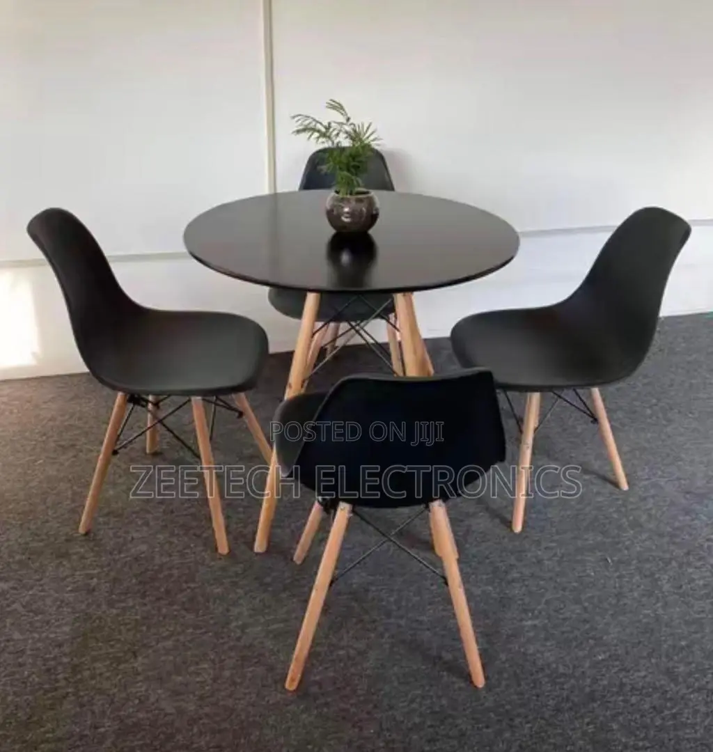 Modern 4 Sitter Dinning Table and Chair