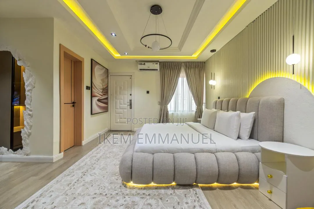 1 Bedroom Apartment Erotica Room