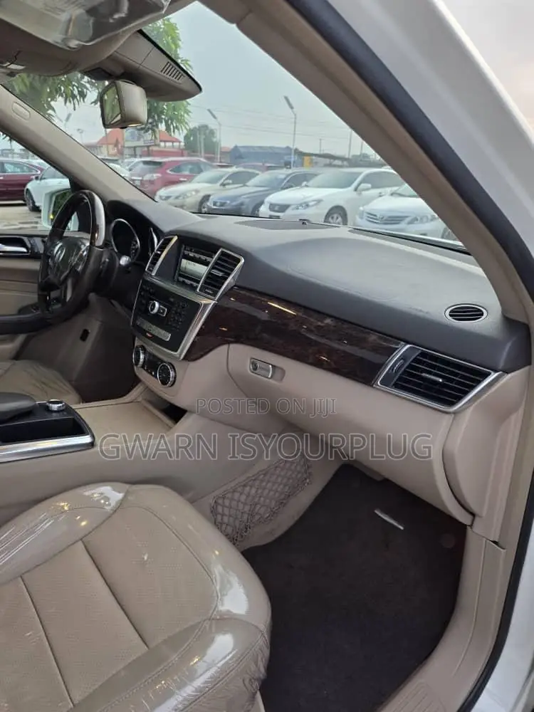 Mercedes-Benz M Class ML 350 4Matic 2013 White
