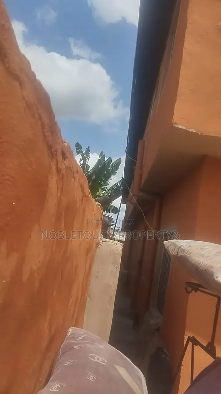 2bdrm Block of Flats in Ikotun Abaranje for sale