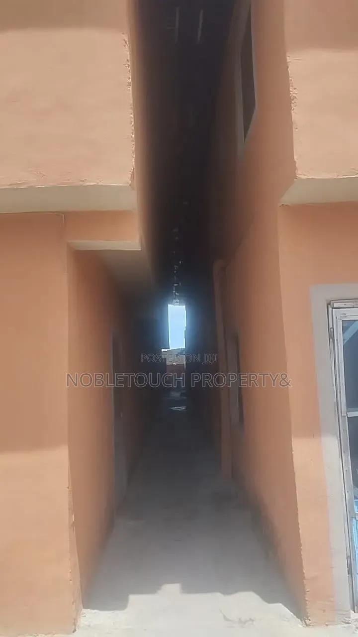 2bdrm Block of Flats in Ikotun Abaranje for sale