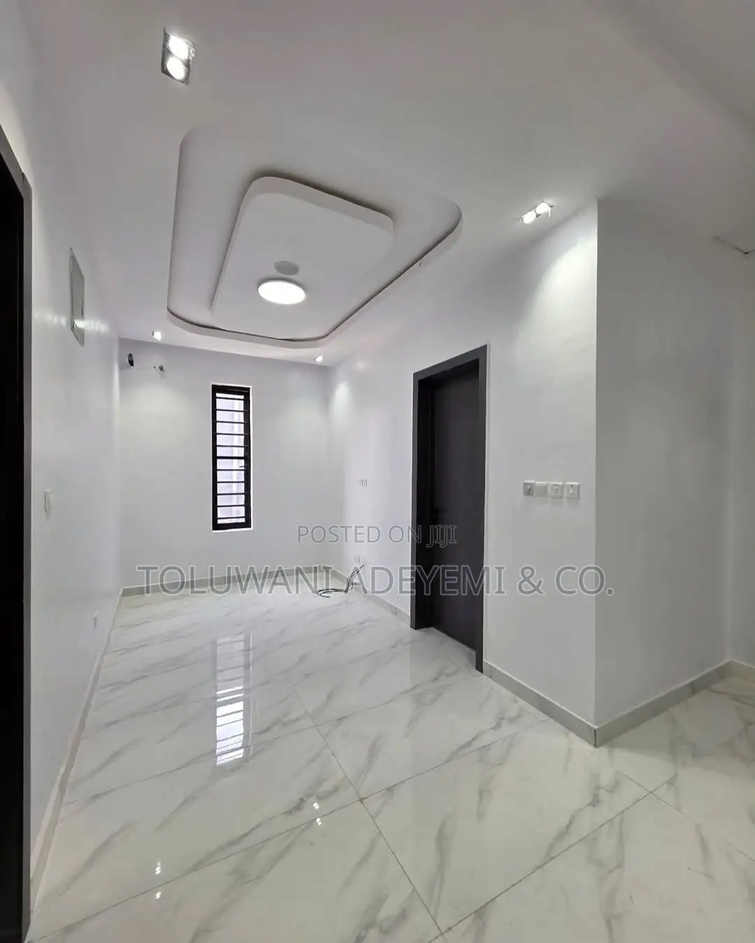 4bdrm House in Chevron Lekki for sale