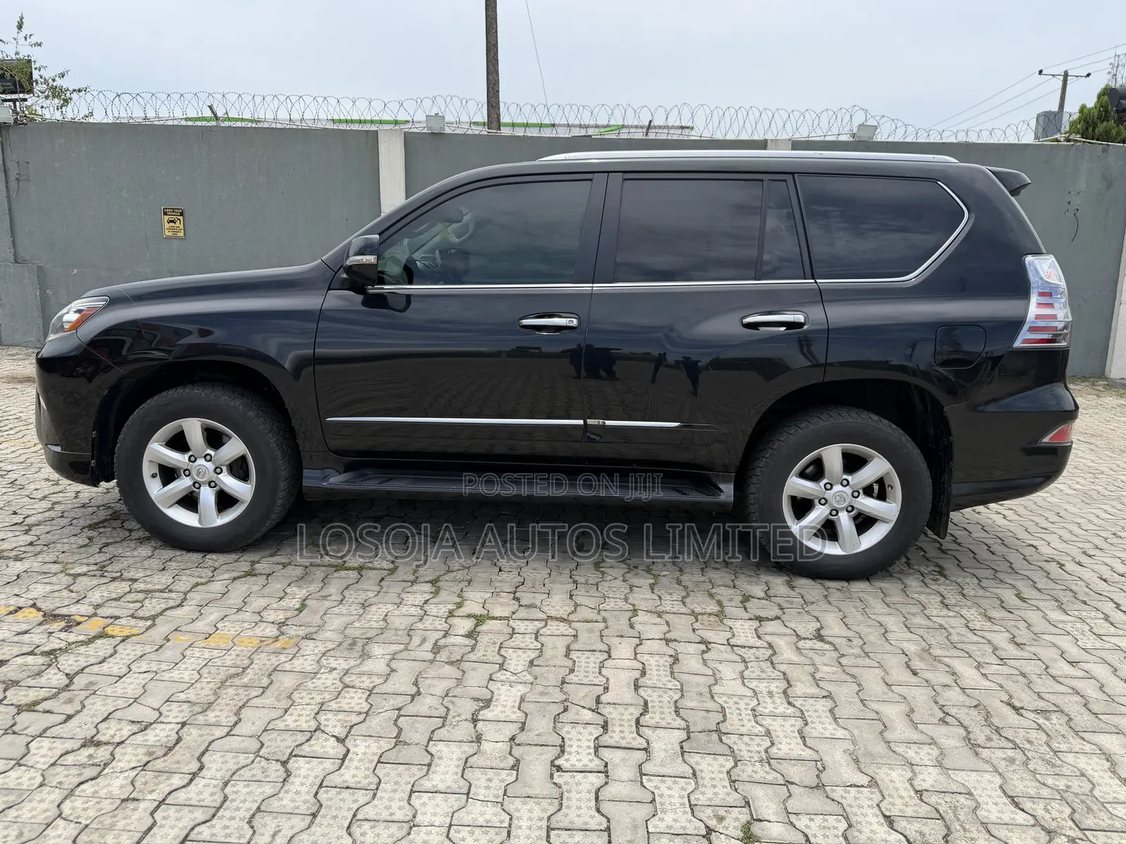 Lexus GX 460 Luxury 2016 Black