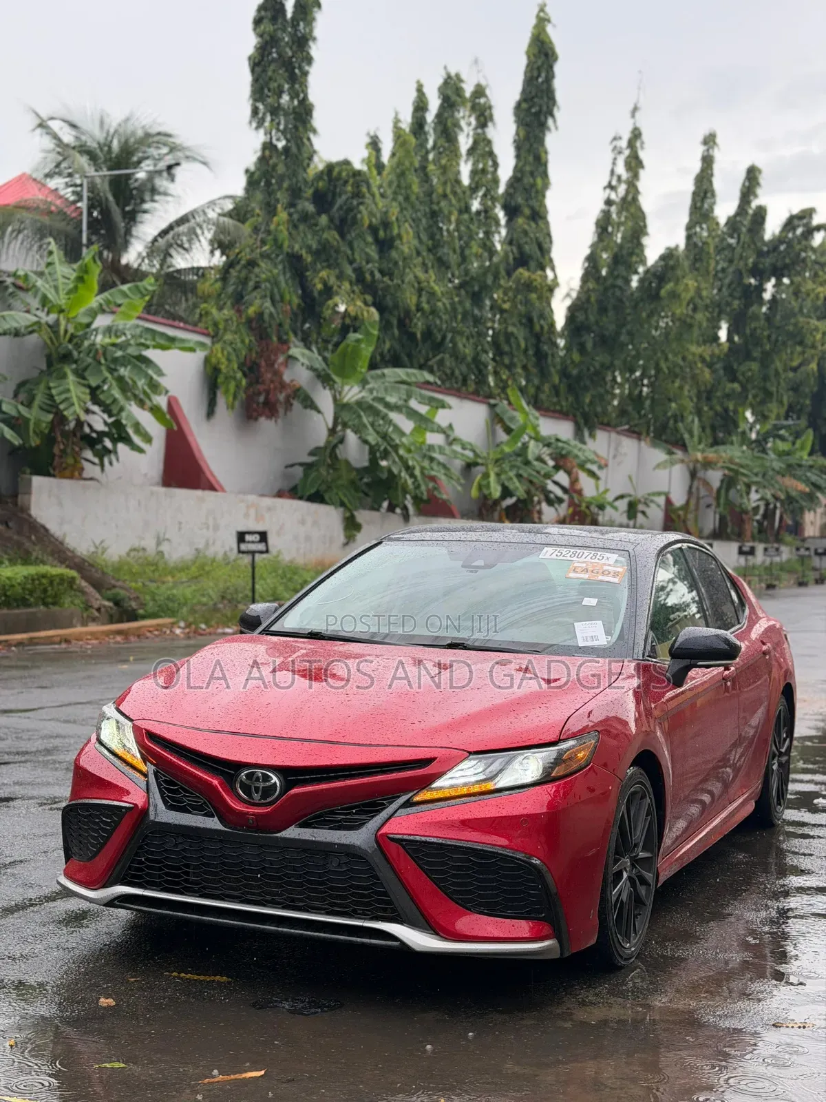 Toyota Camry XSE 2021 Red