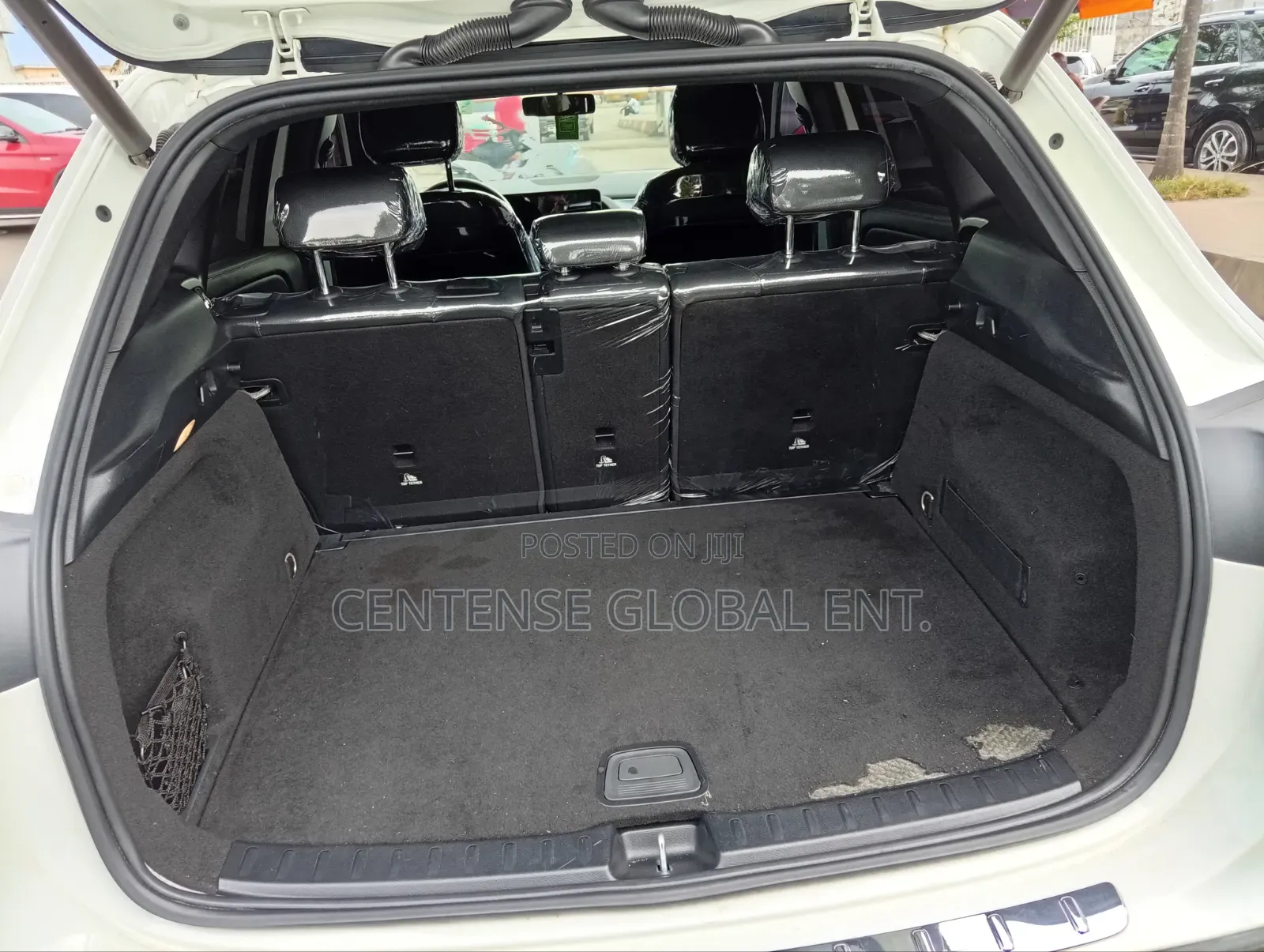 Mercedes-Benz GLA 250 2021 White