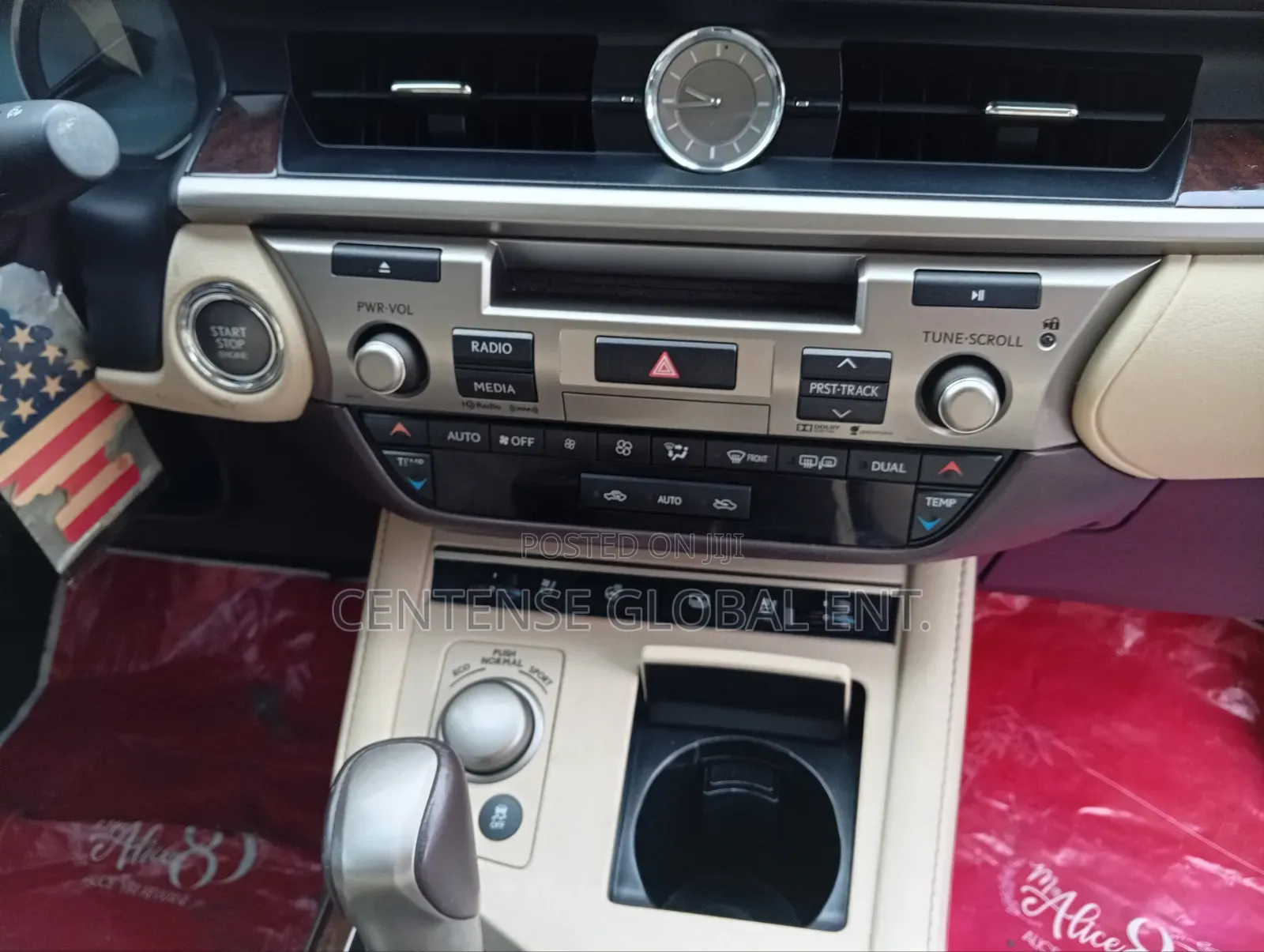 Lexus ES 2016 Red