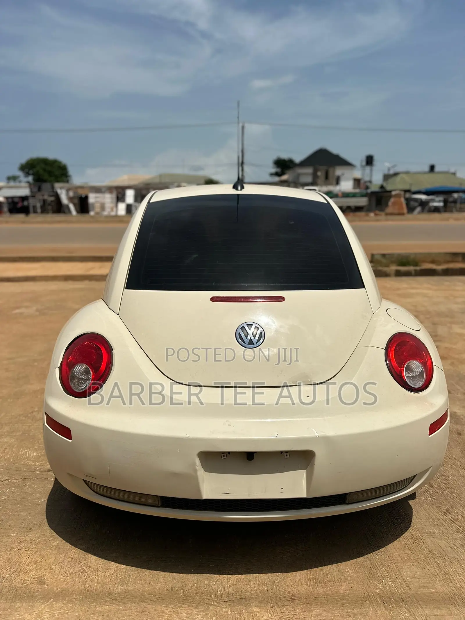 Volkswagen Beetle 2008 Gold