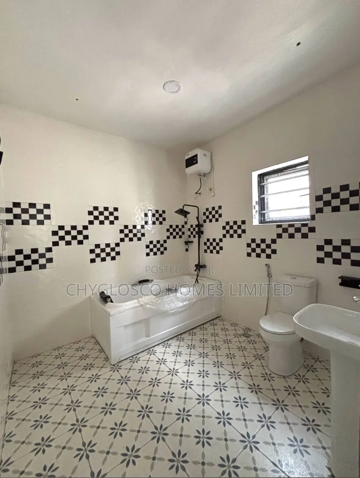 4bdrm Duplex in Sunrise Estate, Rumuokwurusi for sale