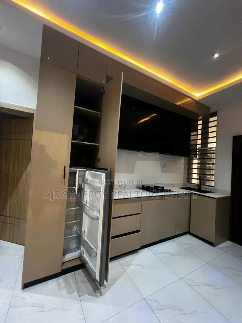 Furnished 2bdrm Apartment in Ikate for rent