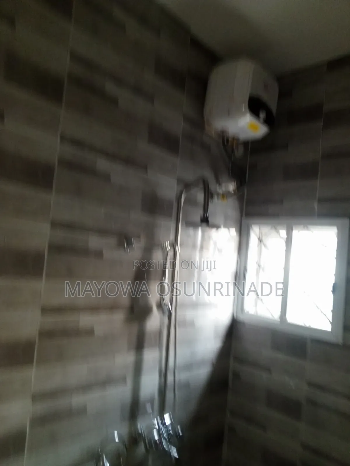 2bdrm Apartment in Ologuneru for rent