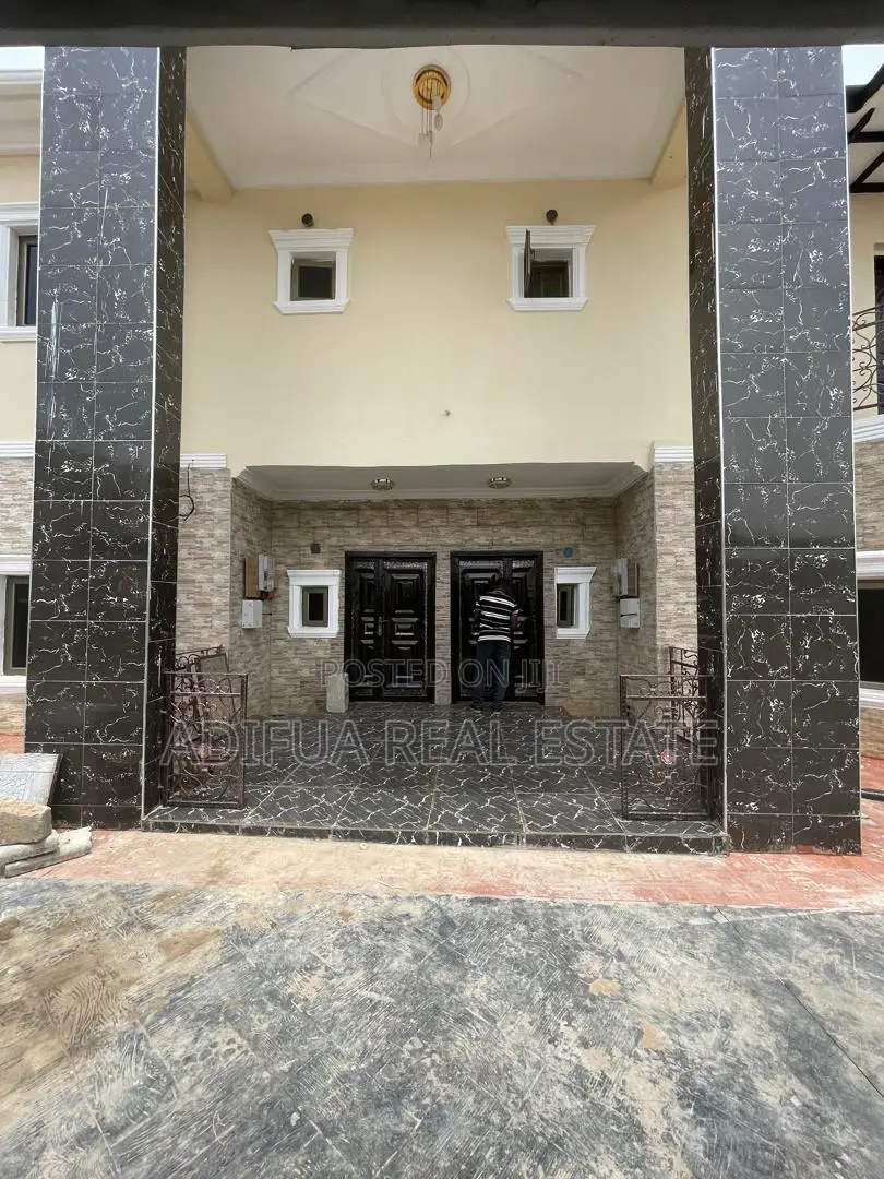 5bdrm Duplex in Mabushi for rent