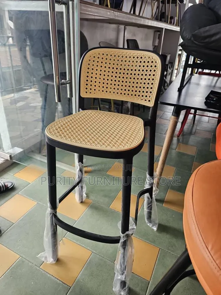 A Modern Bar Chair
