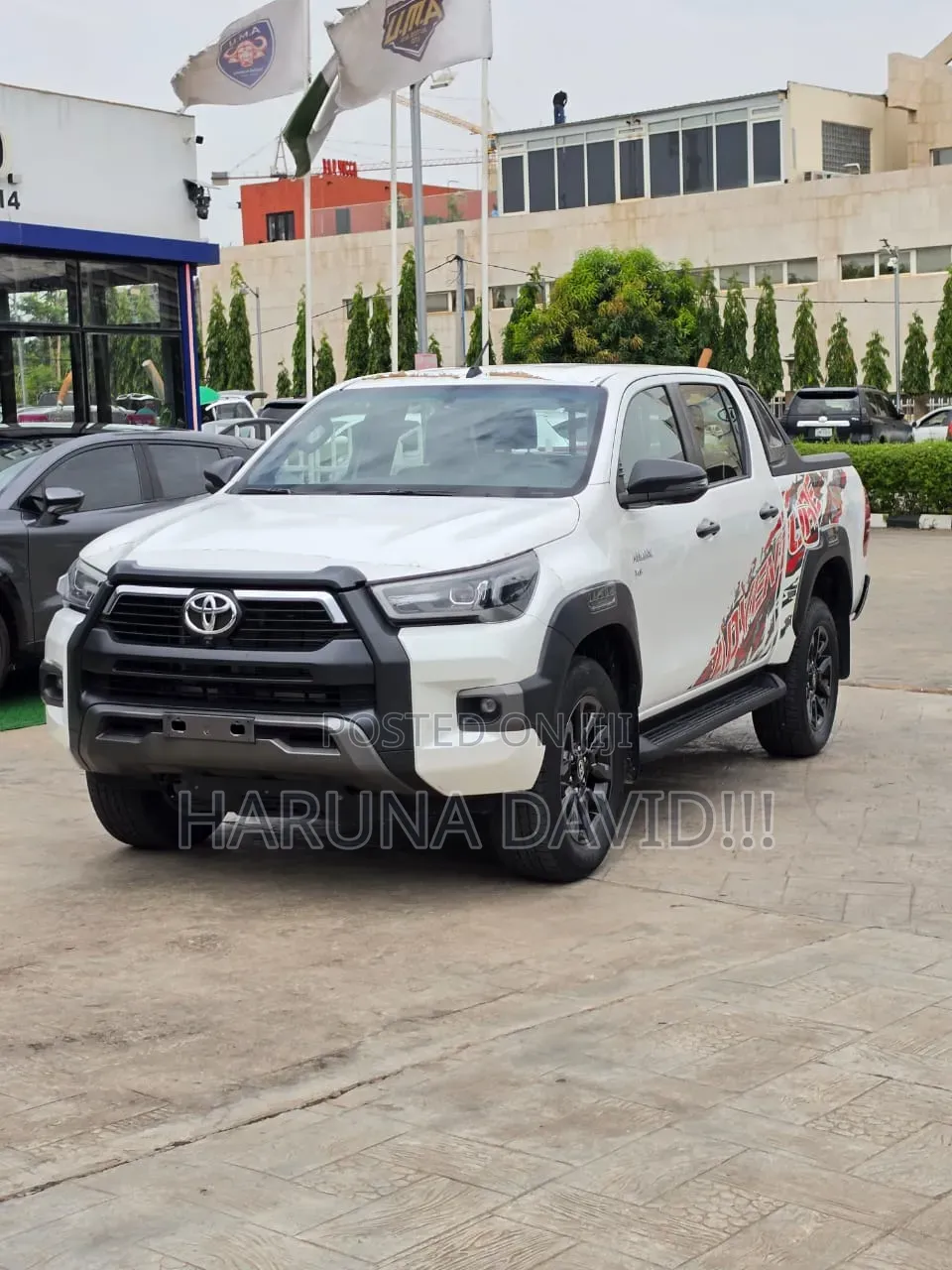 New Toyota Hilux 2025 White