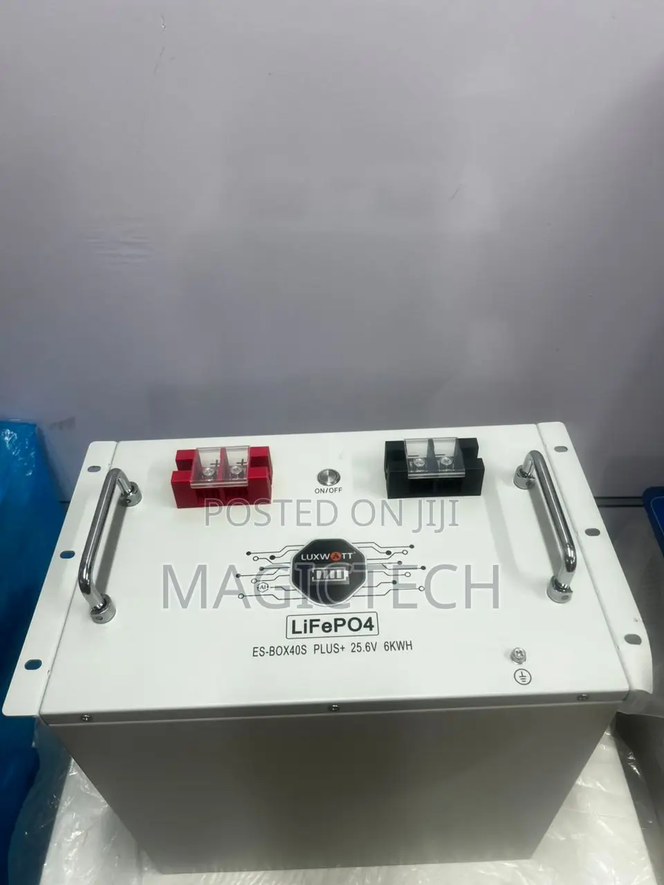 Luxwatt 6kwh/24v Lithium Solar Battery Backup