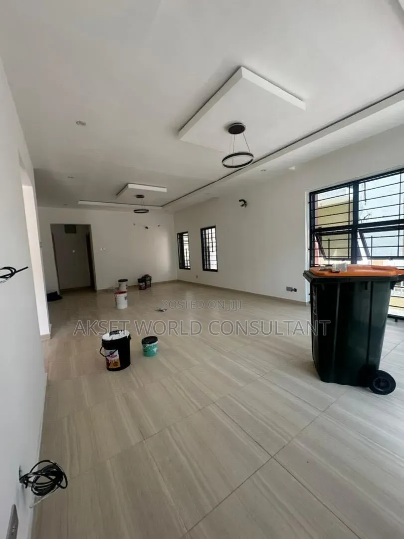 4bdrm Duplex in Ogudu Gra for rent