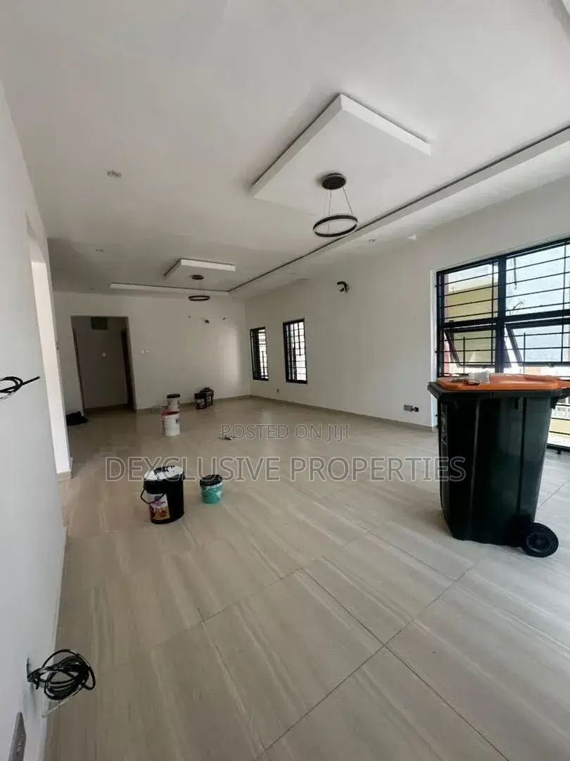 4bdrm Duplex in Ogudu Gra for rent