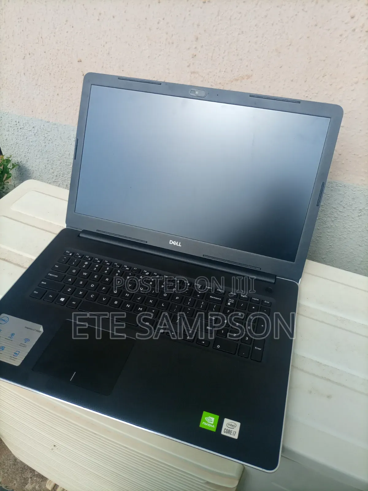 Laptop Dell Inspiron 17 3721 16GB Intel Core i7 SSD 500GB