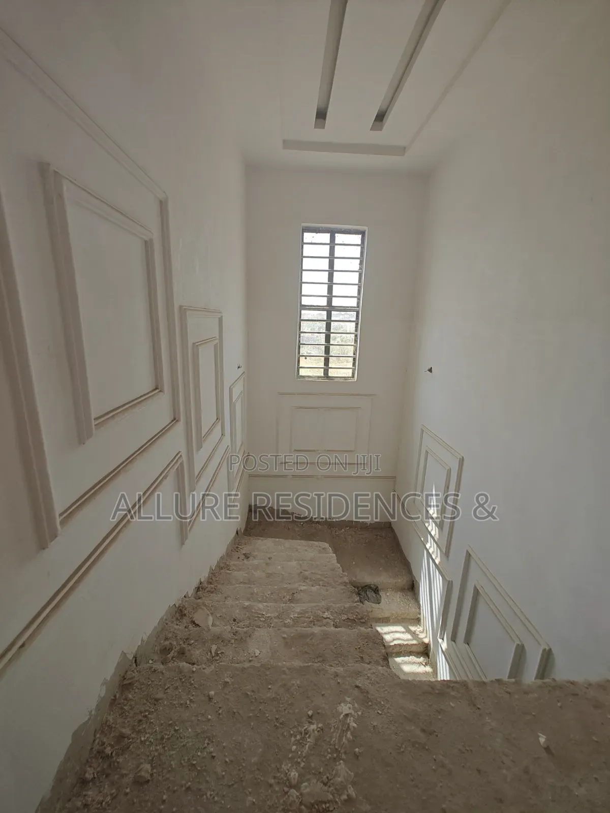 4bdrm Duplex in Riverpark Estate, Sabon Lugbe for sale
