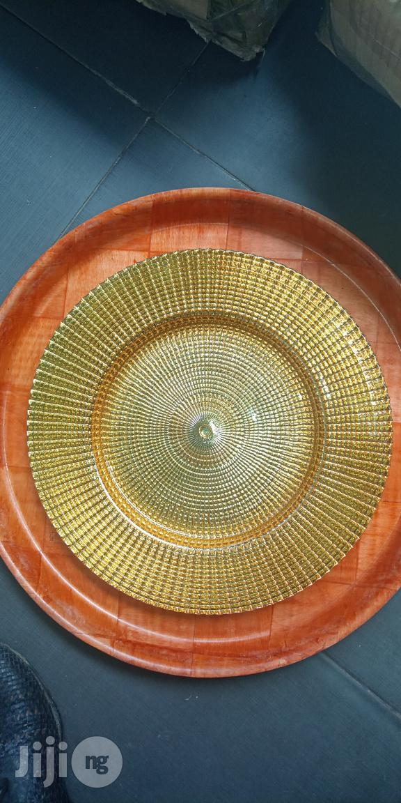 Golden Glass Charger Plates For Special Event