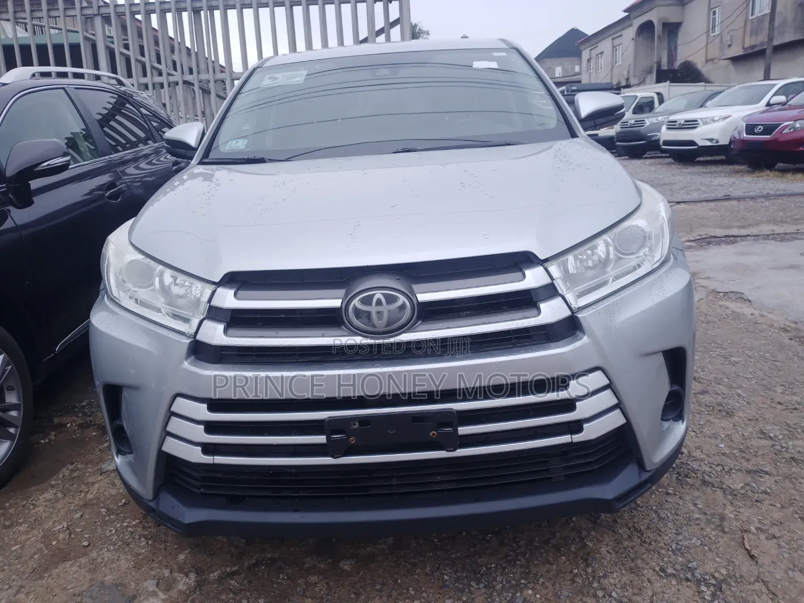 Toyota Highlander LE 4x2 (2.7L 4cyl 6A) 2017 Silver
