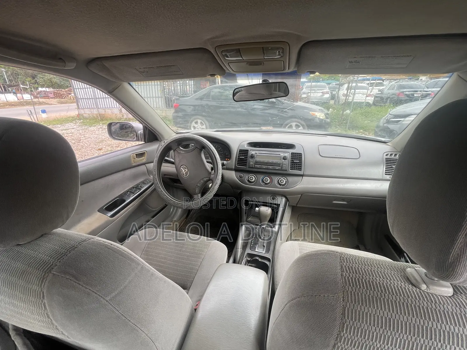 Toyota Camry LE 4dr Sedan (2.4L 4cyl 5A) 2005 Gray
