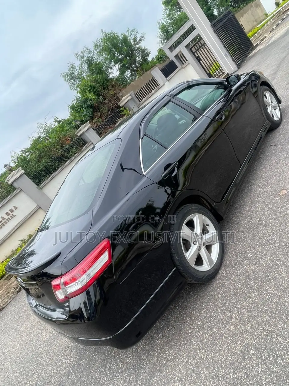 Toyota Camry SE 4dr Sedan (2.5L 4cyl 6A) 2011 Black