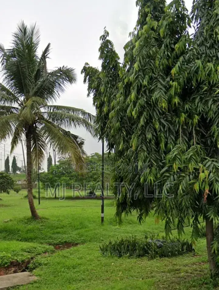 Hakeem Dickson, Lekki Ph 1: 1,180sqm Land for Sale
