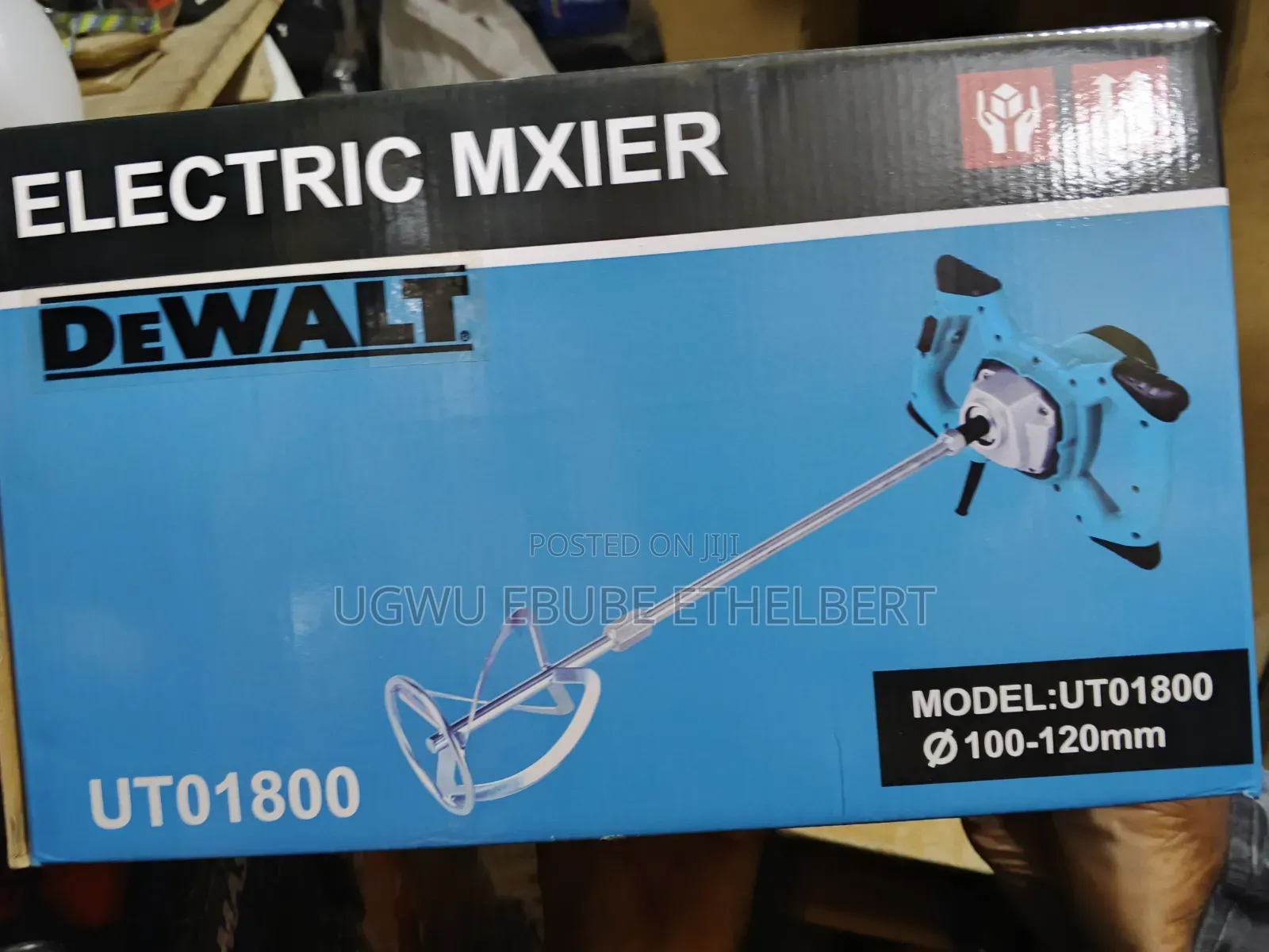 Dewalt Mixer 1800w