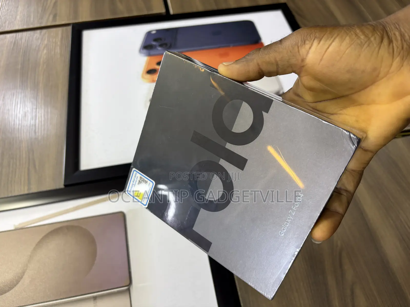 New Samsung Galaxy Z Fold4 256 GB Black
