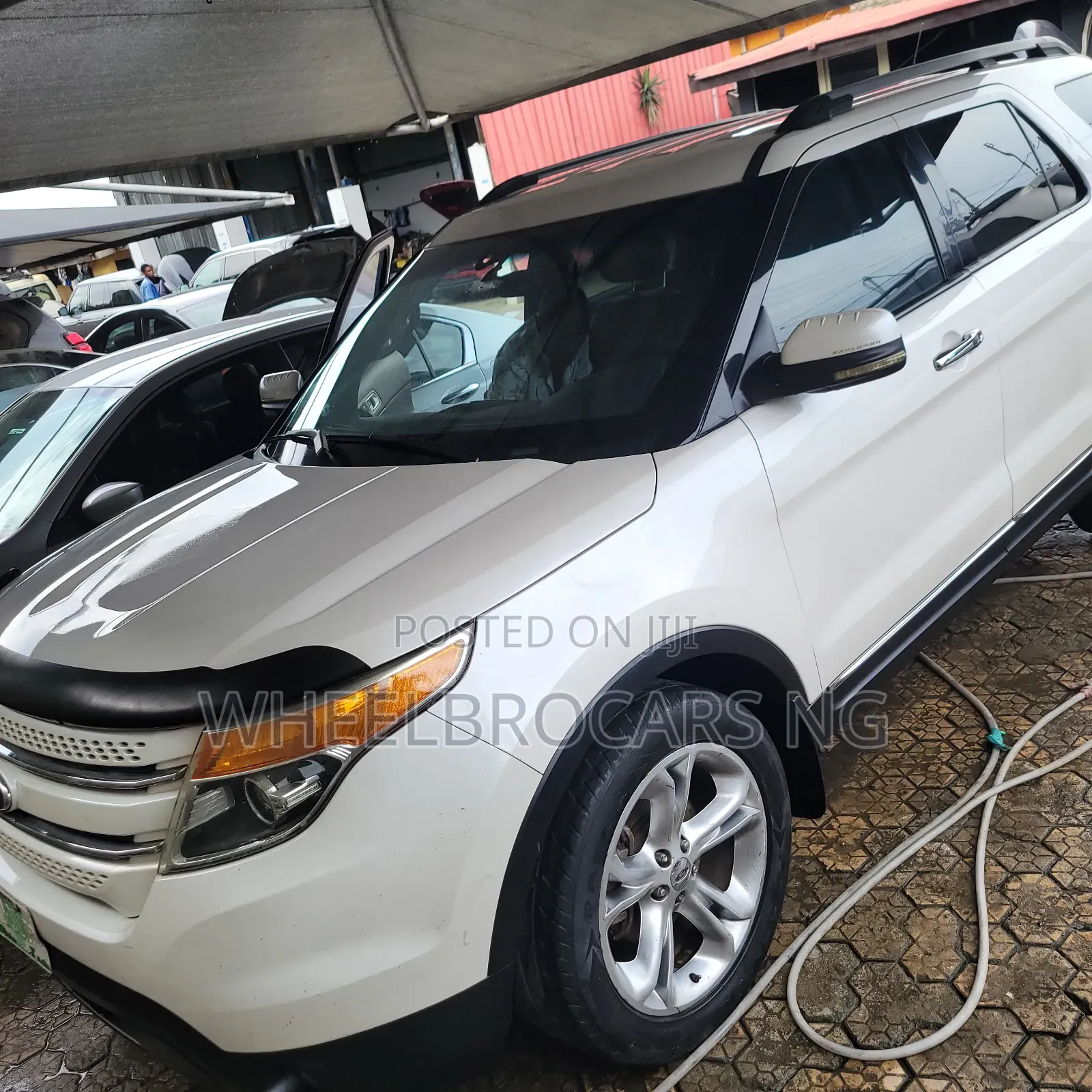 Ford Explorer Limited 4dr 4x4 (3.5L 6cyl 6A) 2012 White
