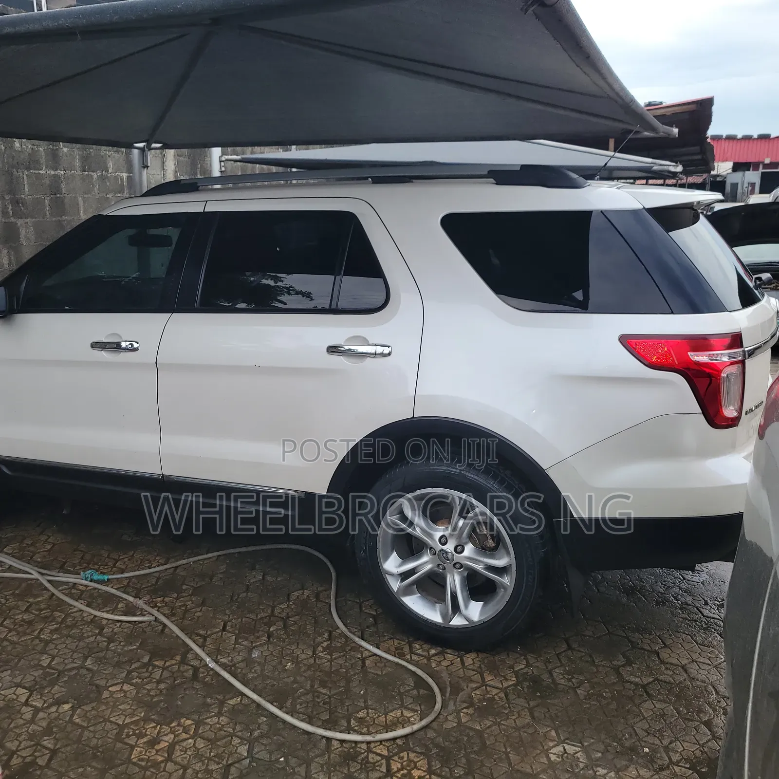 Ford Explorer Limited 4dr 4x4 (3.5L 6cyl 6A) 2012 White