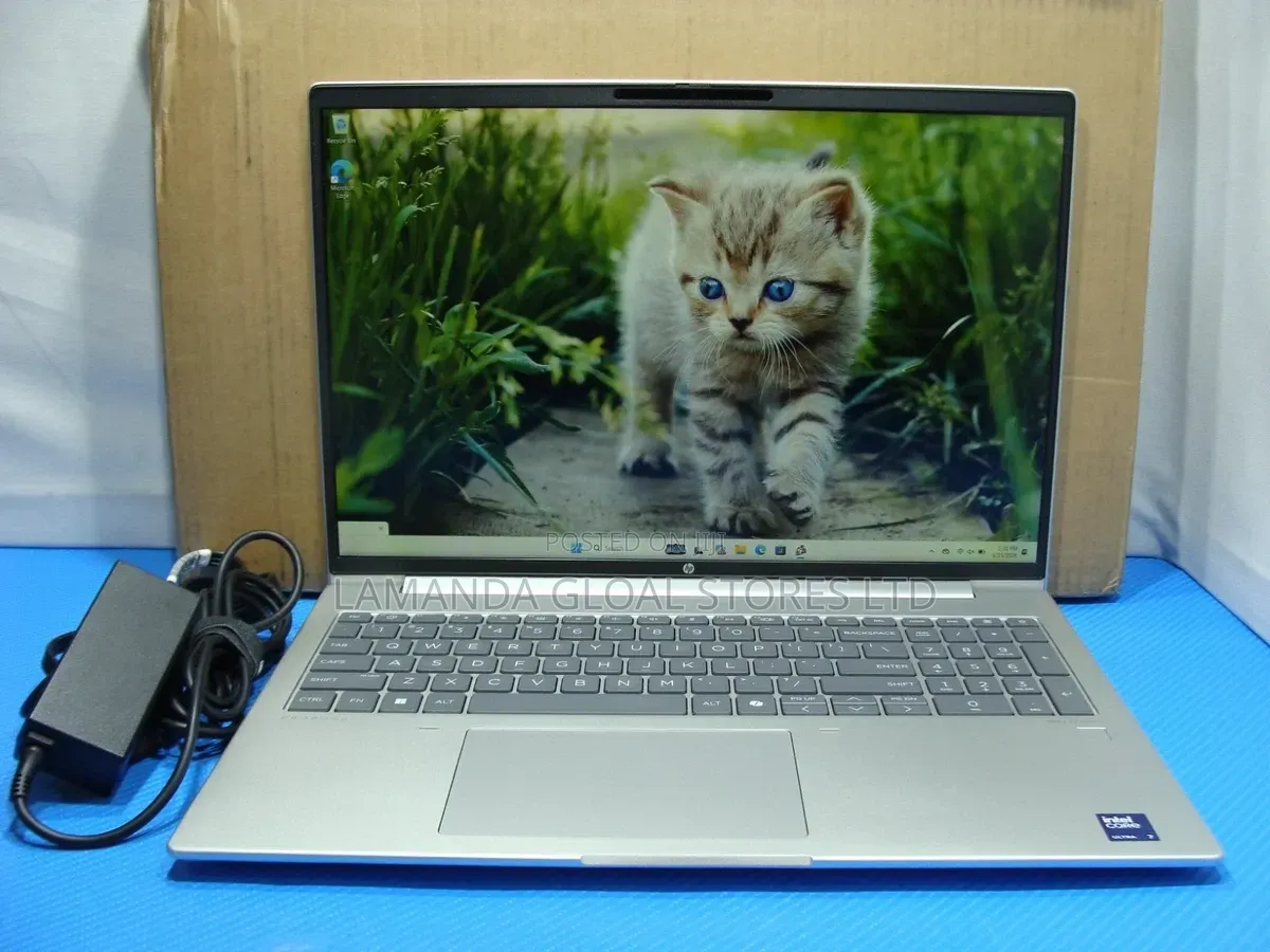 New Laptop HP 16GB Intel Core Ultra 5 SSD 512GB