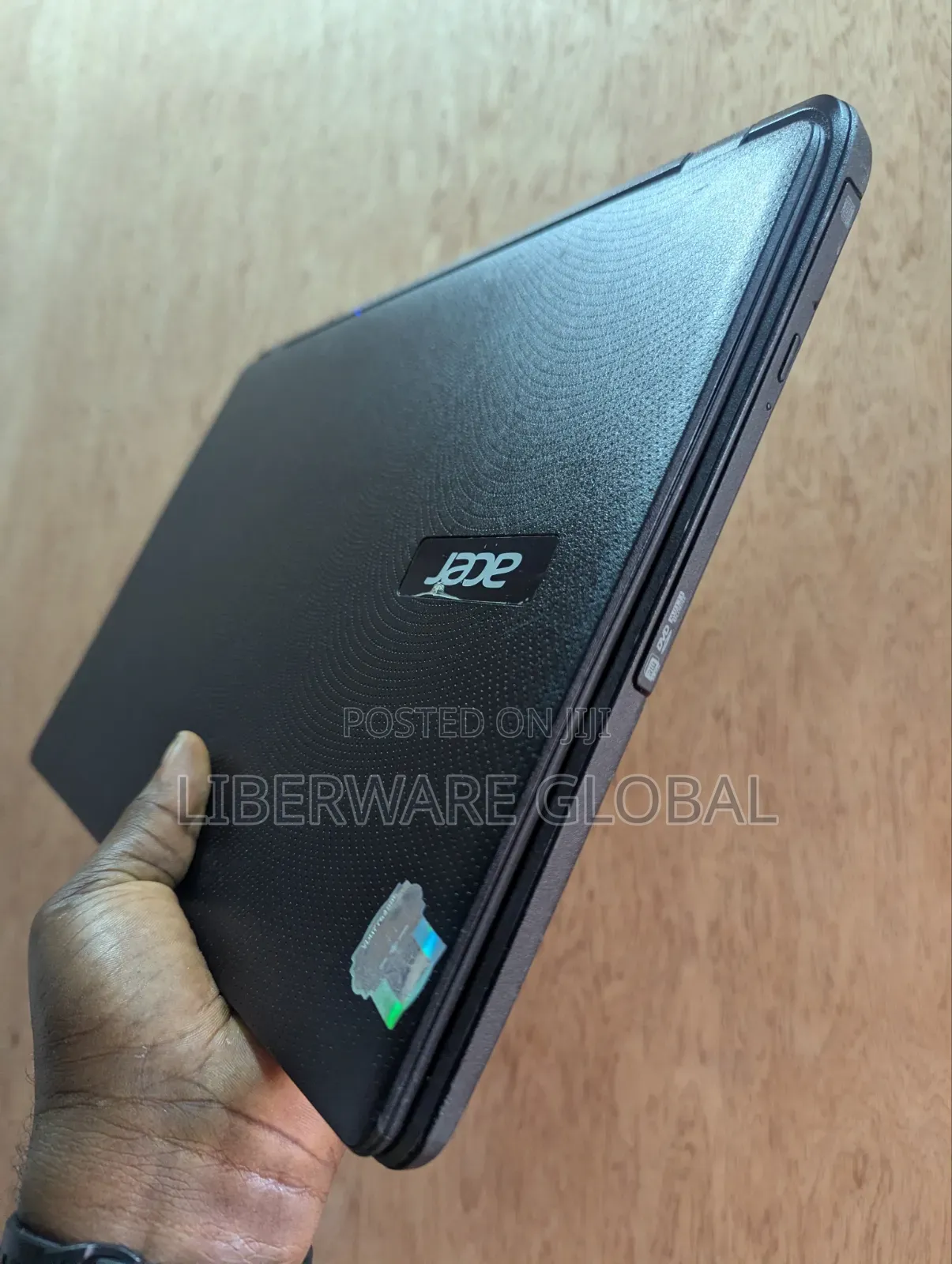 Laptop Acer Aspire VN7-571 4GB Intel Core i3 HDD 500GB