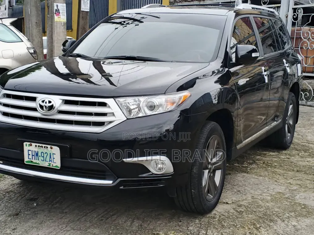 Toyota Highlander Limited 2011 Black