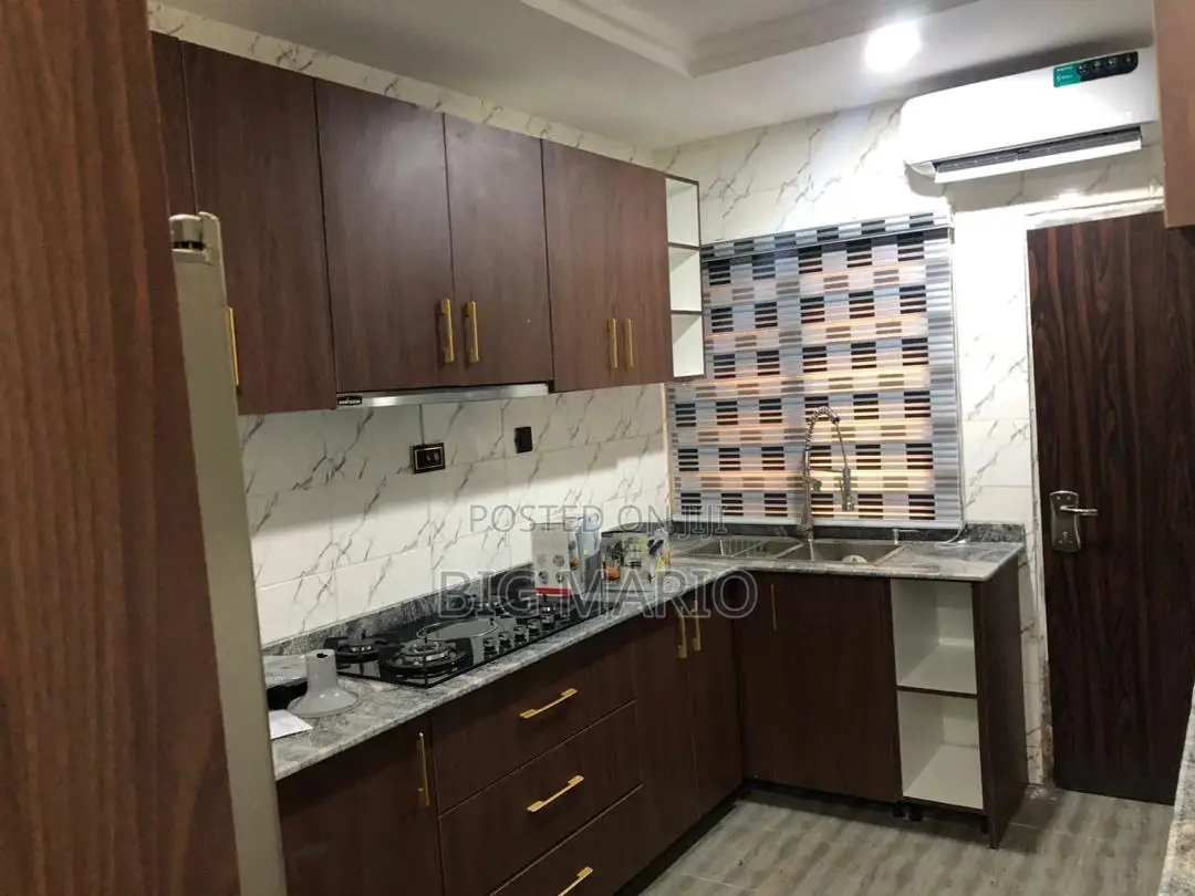 Furnished 4bdrm Duplex in Guzape Main for rent
