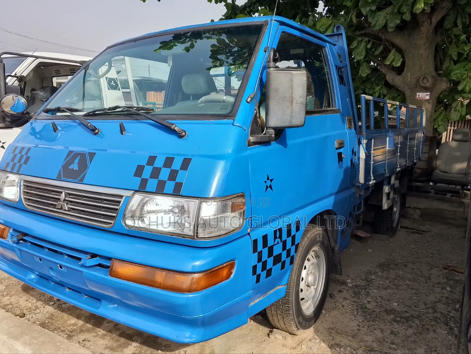 Mini Truck Van L300