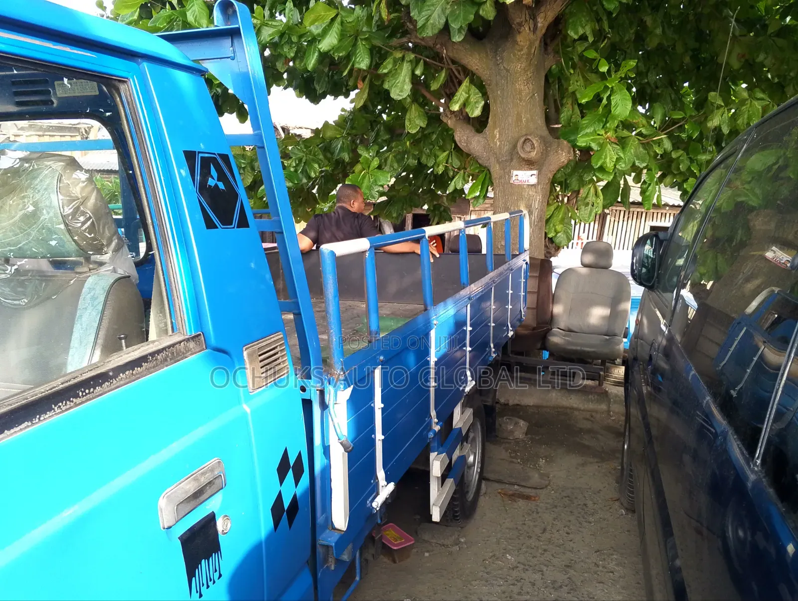 Mini Truck Van L300