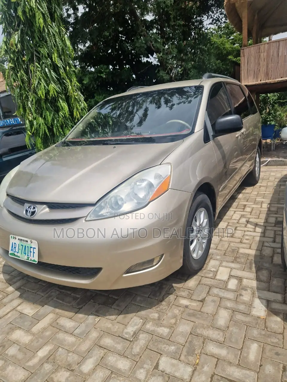 Toyota Sienna 2007 Gold