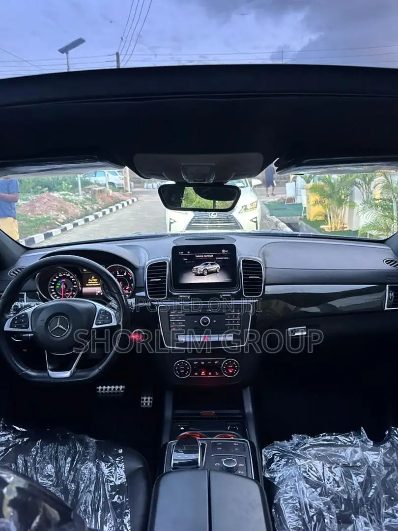 Mercedes-Benz GLE-Class 2019 Gray